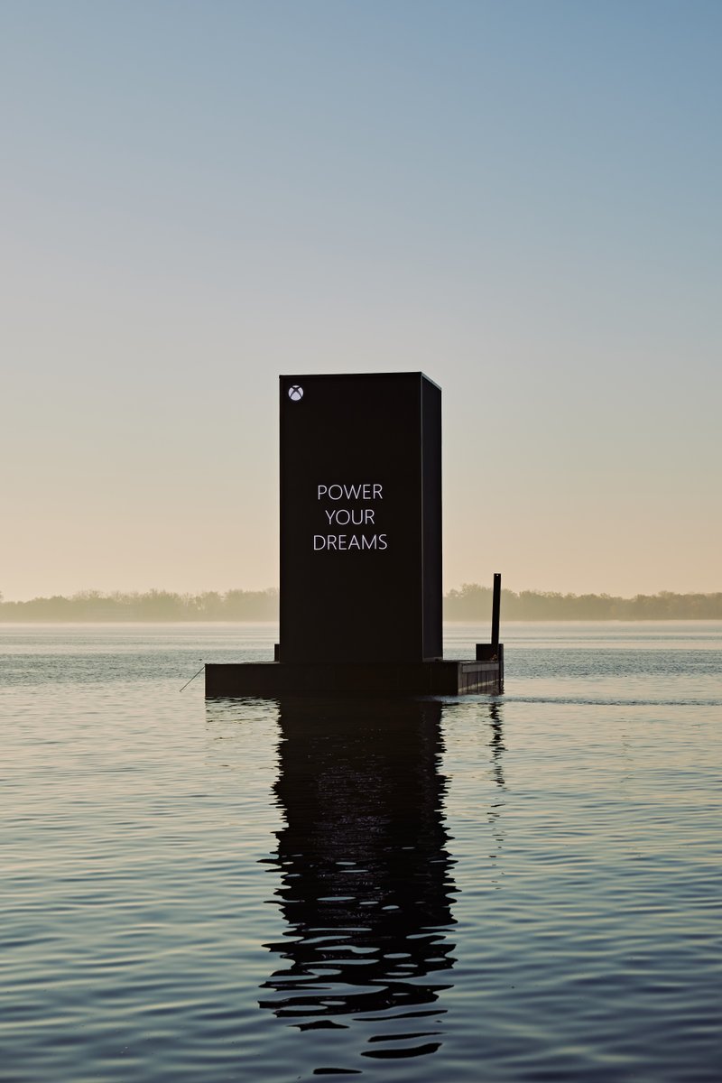 XboxCanada's tweet photo. Floating on a dream. 
A powerful console, powered by local Canadian artists. #PowerYourDreams 

Tune in on Twitch for a LIVE view and a chance to walk way with a game for your Xbox Series X|S: https://t.co/M4NxZdMMNF https://t.co/cBHDDMVGHh
