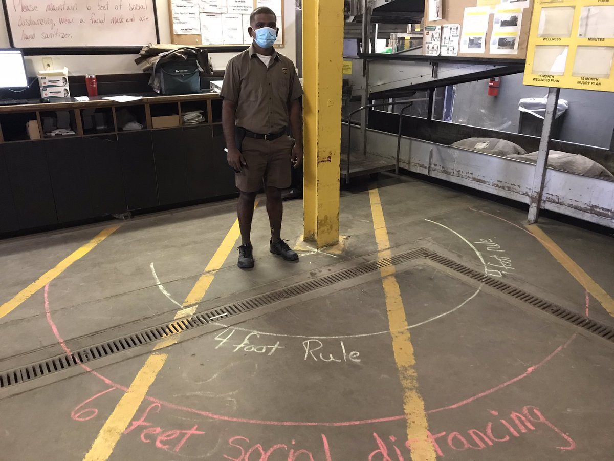 Observe 4 foot rule from stationary objects and 6 feet of social distancing.  <a href="/chipcook4/">chip cook</a> <a href="/sdaniels3ups/">Steven Daniels</a> @drdavisups <a href="/CP_UPSers/">Central Plains</a> <a href="/ExperienceUPS/">Experience UPS</a>