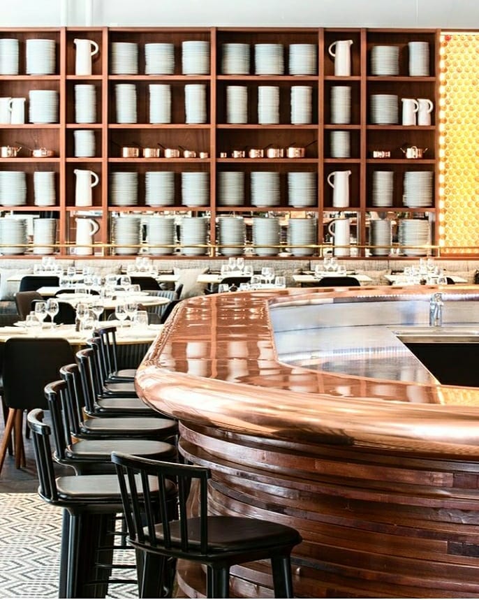 #LUXELoves  Looking for the best bistros, brasserie and boulangeries in #Paris? 🇫🇷 Who better to ask than ericfrechon, executive chef of lebristolparis?
.
Get his top 5 recs (including lazare_paris, pictured) in our latest edition of #EatLikeAChef 👨‍🍳 - now live on luxecitygui