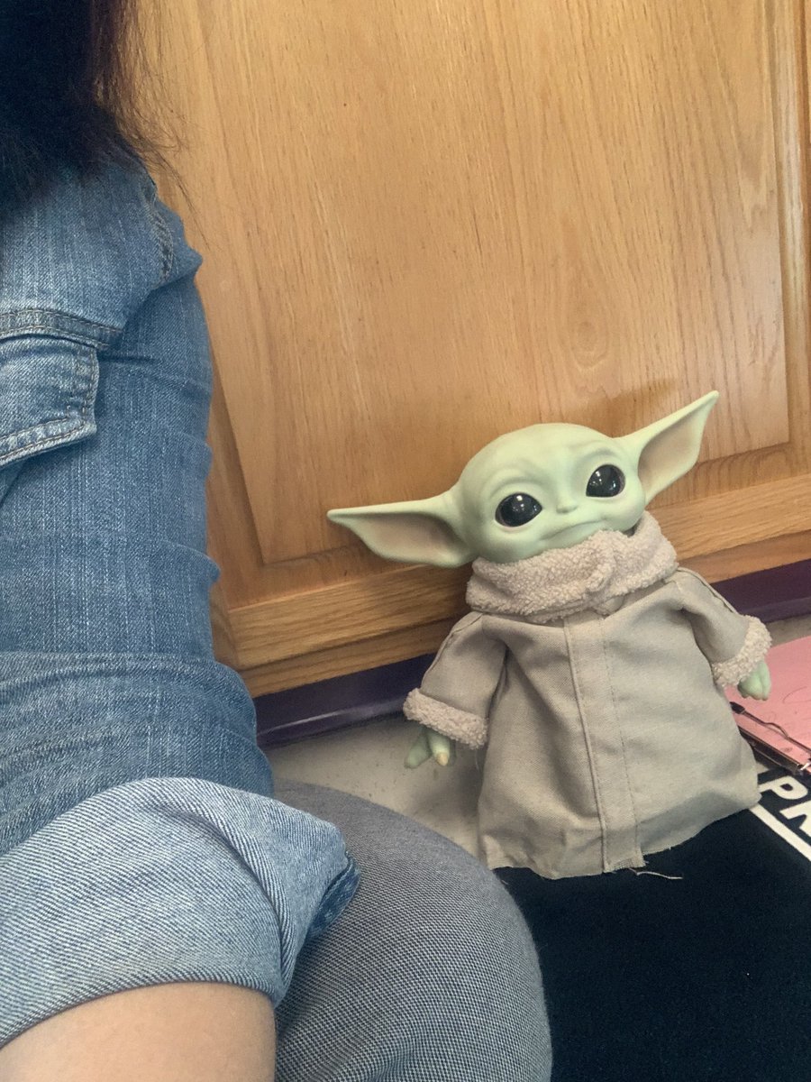 MrsFitz3rdGrade's tweet photo. Sometimes you have extra students for W.I.N. #babyyoda @PolkESPrincipal https://t.co/mzJErwt56P