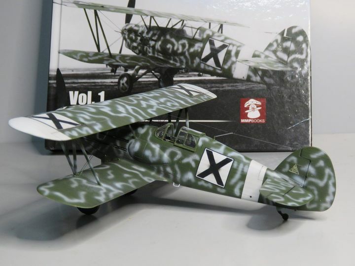 MMP_books's tweet photo. #Modelfortoday. A super quality Avia B.534 Dogan by Hisao Saito, based on the first volume of Dénes Bernád book on Bulgarian fighter aircraft, pulished by MMPBooks. https://t.co/o4aTGVcUVS https://t.co/5uiFtr7zMa
