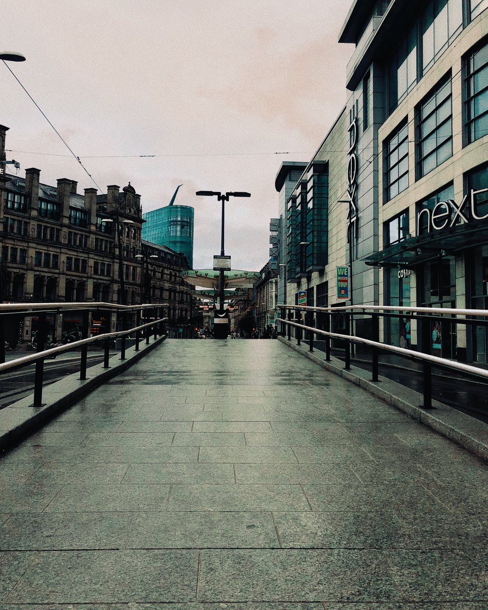 armstrongshoots's tweet photo. DYSTOPIA SET #dystopian #coronavirus #lockdown #mancheserlockdown #coronavirusuk #empty #ghosttown #moodytones #photosoftheday #urbancreator #manchestercreatives #lockdown2uk https://t.co/rdrGRrFqCa
