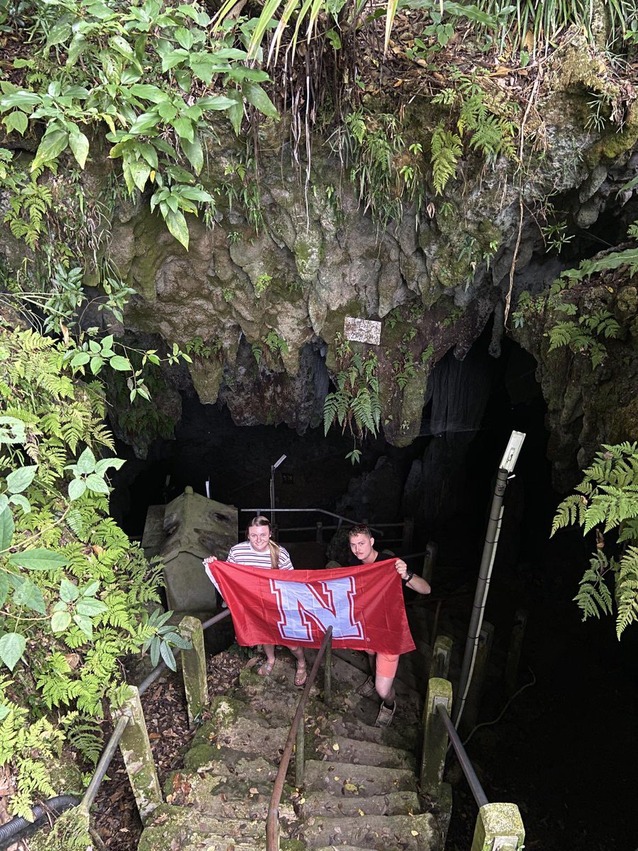 JEMermaid_'s tweet photo. HUSKER POWER, all the way in Japan! #GBR #huskerpower #Nebraska https://t.co/V2qNbDdOBR