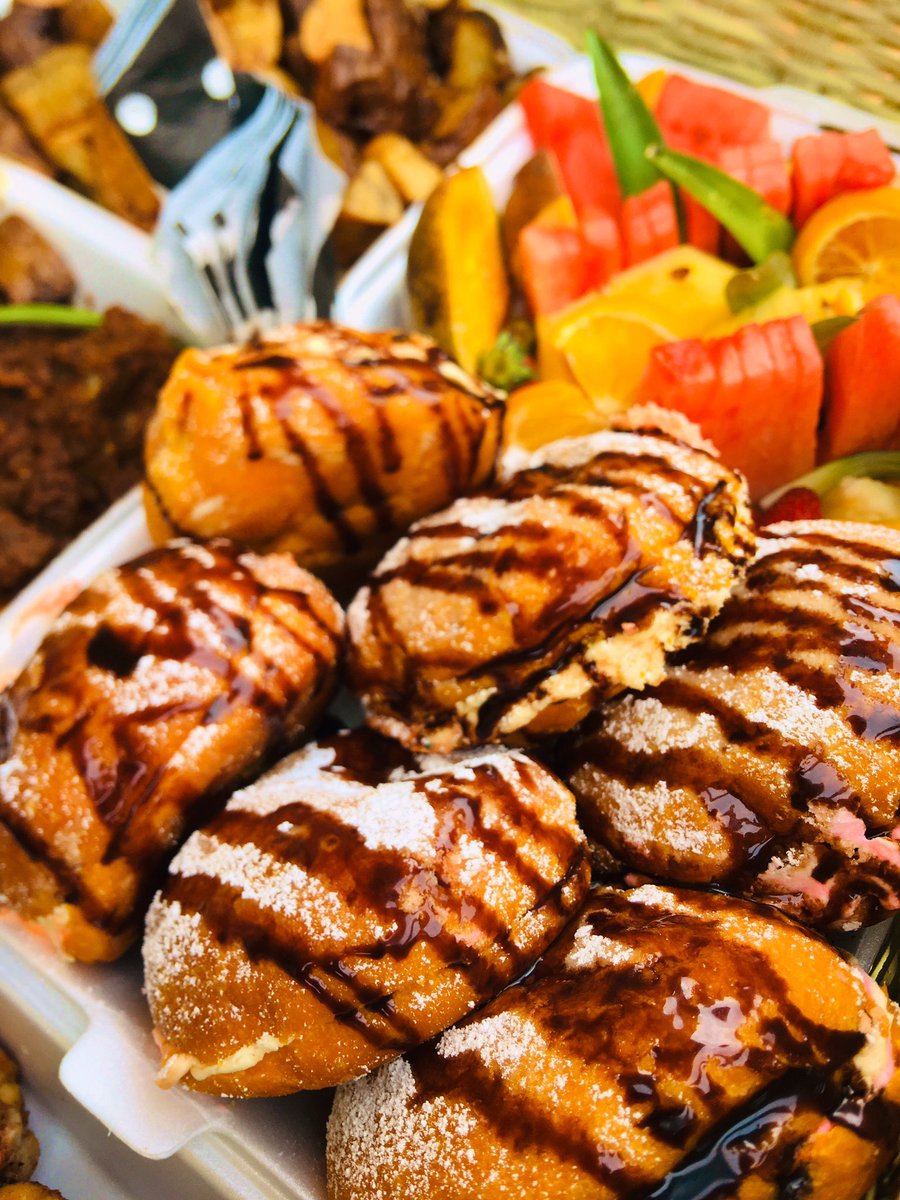 Leinahlu's tweet photo. In the business of curing your cravings , Dm @divers_bites to make an order for a food basket or food service for your events ☺️☺️☺️☺️🤤🤤

RETWEET 🥺 https://t.co/yBqojeU1hH