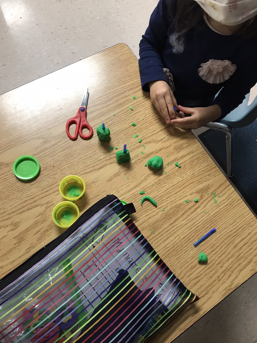 Mrs. Tullo tweet media