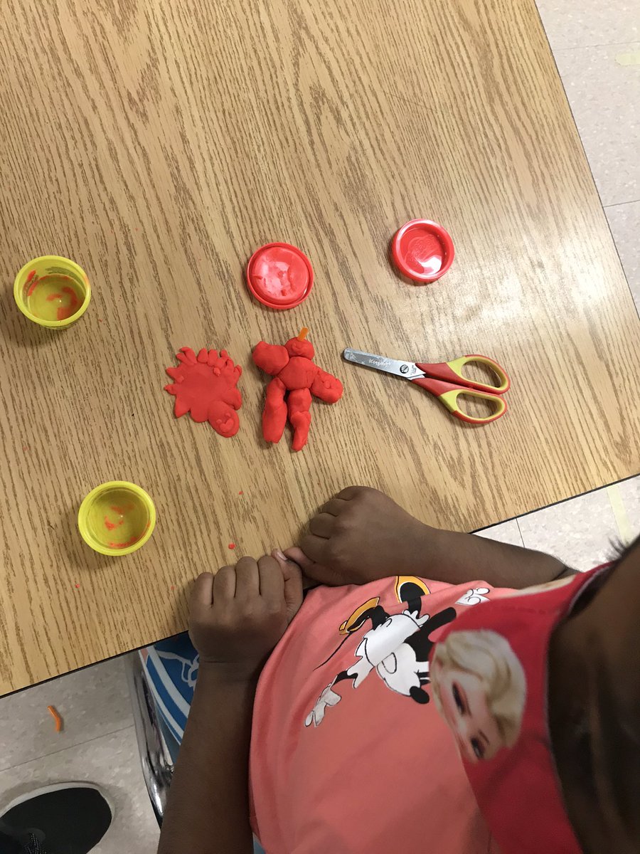 Mrs. Tullo tweet media