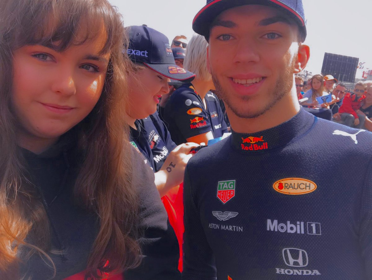 fullsendit33's tweet image. 🏵️🧊𝐖𝐡𝐞𝐫𝐞 𝐢𝐭'𝐬 𝐜𝐨𝐯𝐞𝐫𝐞𝐝 𝐢𝐧 𝐚𝐥𝐥 𝐭𝐡𝐞 𝐜𝐨𝐥𝐨𝐫𝐞𝐝 𝐥𝐢𝐠𝐡𝐭𝐬 𝐖𝐡𝐞𝐫𝐞 𝐭𝐡𝐞 𝐫𝐮𝐧𝐚𝐰𝐚𝐲𝐬 𝐚𝐫𝐞 𝐫𝐮𝐧𝐧𝐢𝐧𝐠 𝐭𝐡𝐞 𝐧𝐢𝐠𝐡𝐭🏵️🧊