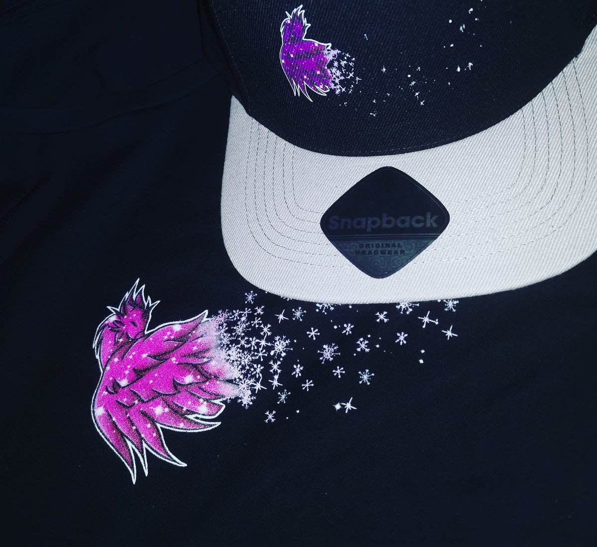 ShiinyPhoenix's tweet photo. woooosh 😍

#merchandising #marketing #visualmerchandising #merchandise #merch #branding #retail #dise #design #fashion #retaildesign #storedesign #pink #snapback #art #tshirt #shopdesign #phoenix #fixtures  #display #retailfixtures #visual #storefixtures #retailoutfitting #shiny https://t.co/4nFeygkwo7