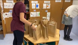 GarbiPereVerges's tweet photo. A #Badalona l’Equip docent ha a<#daptat totes les #programacions del curs amb el pla d’actuació #COVID-19. En el Claustre d’#Infantil s'ha estat treballant en els #Kits de #material per situacions de #confinament.
https://t.co/hnBh5rjLYP https://t.co/fANRDhqLSo