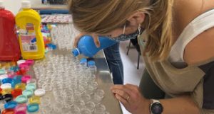 GarbiPereVerges's tweet photo. A #Badalona l’Equip docent ha a<#daptat totes les #programacions del curs amb el pla d’actuació #COVID-19. En el Claustre d’#Infantil s'ha estat treballant en els #Kits de #material per situacions de #confinament.
https://t.co/hnBh5rjLYP https://t.co/fANRDhqLSo