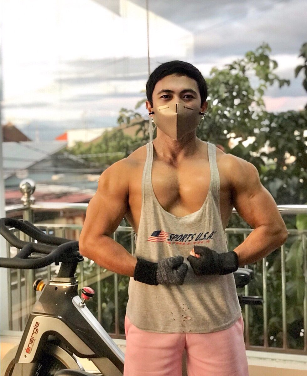 Edison_Kulotski's tweet photo. Monday workout🦾 https://t.co/yZ9O1JfQHo