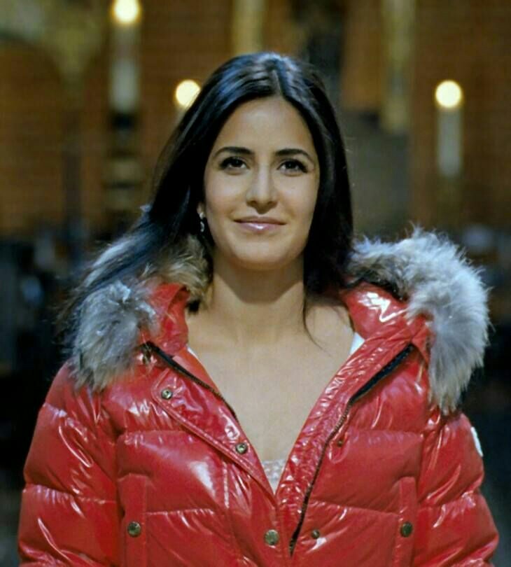 katrinaclan's tweet photo. Queen #KatrinaKaif back this
Diwali on big-screen
with her two iconic characters 🔥
Zoya and Meera Thapar on
there way💥💥
#50yearsofYRF
#EkThaTiger #JabTakHaiJaan https://t.co/x9rgRf9JWT
