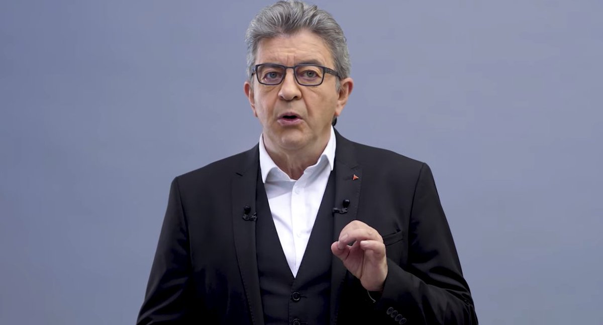 tcabarrus's tweet photo. 67.014 signatures ce matin pour la candidature de #JLMelenchon. Ce "#FingerInTheNose" obtenu sans le moindre risque personnel a quelque chose de franchement décrédibilisant voire ridicule https://t.co/FFvk39cXUF