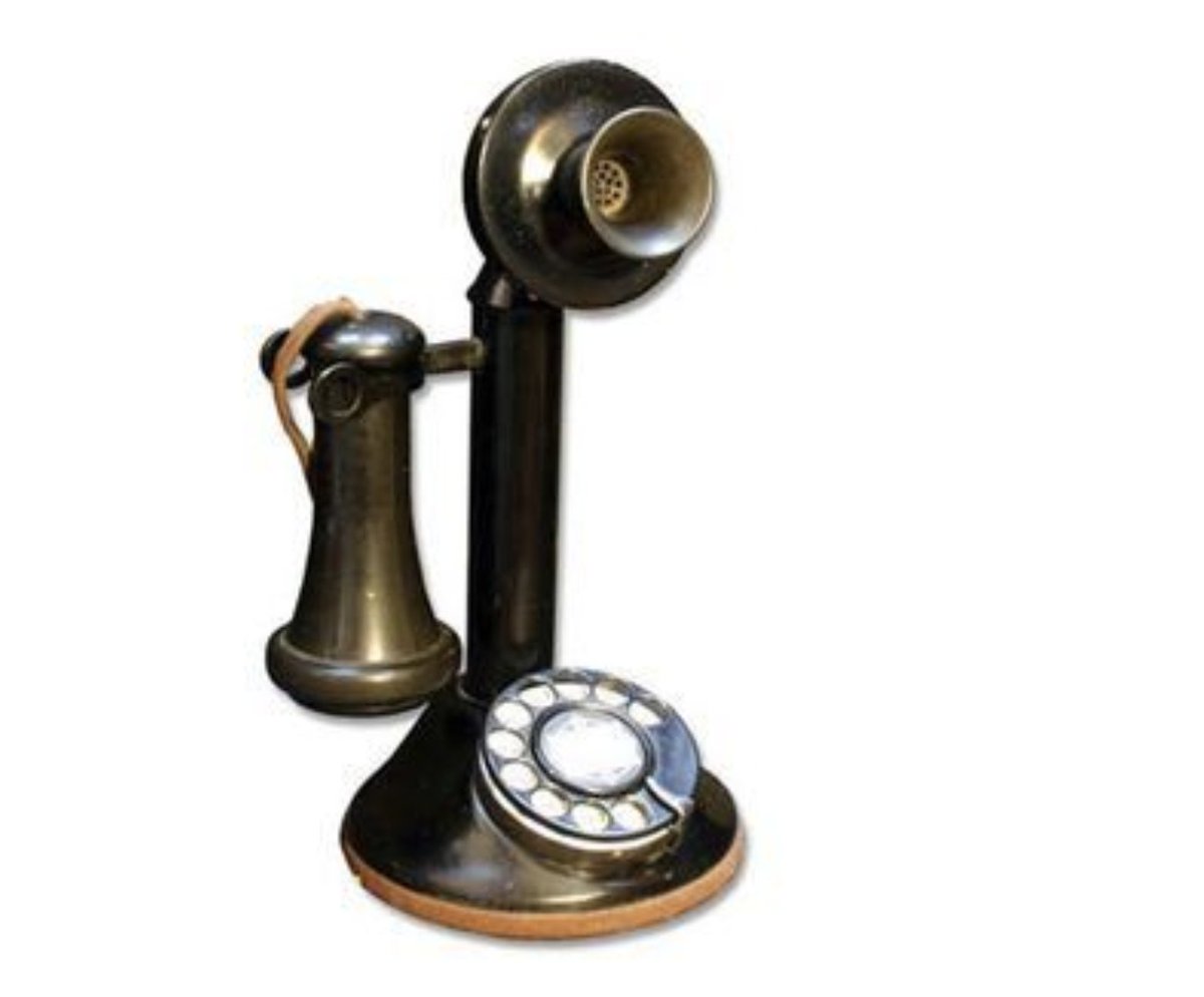 After the government asks to check ministers’ phones as part of Covid leak inquiry, Jacob Rees-Mogg hands over his mobile: