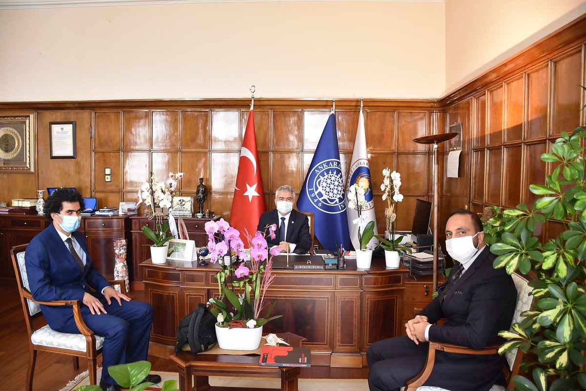 TAGTECH4's tweet photo. TAG-Hızlandırıcı Programı kapsamında Ankara Üni. Ziraat Fakültesi Dekanı Prof. Dr. Hasan H. Atar'a bir ziyaret gerçekleştirerek programımız hakkında bilgi alışverişinde bulunduk. https://t.co/RE3mXo6piD