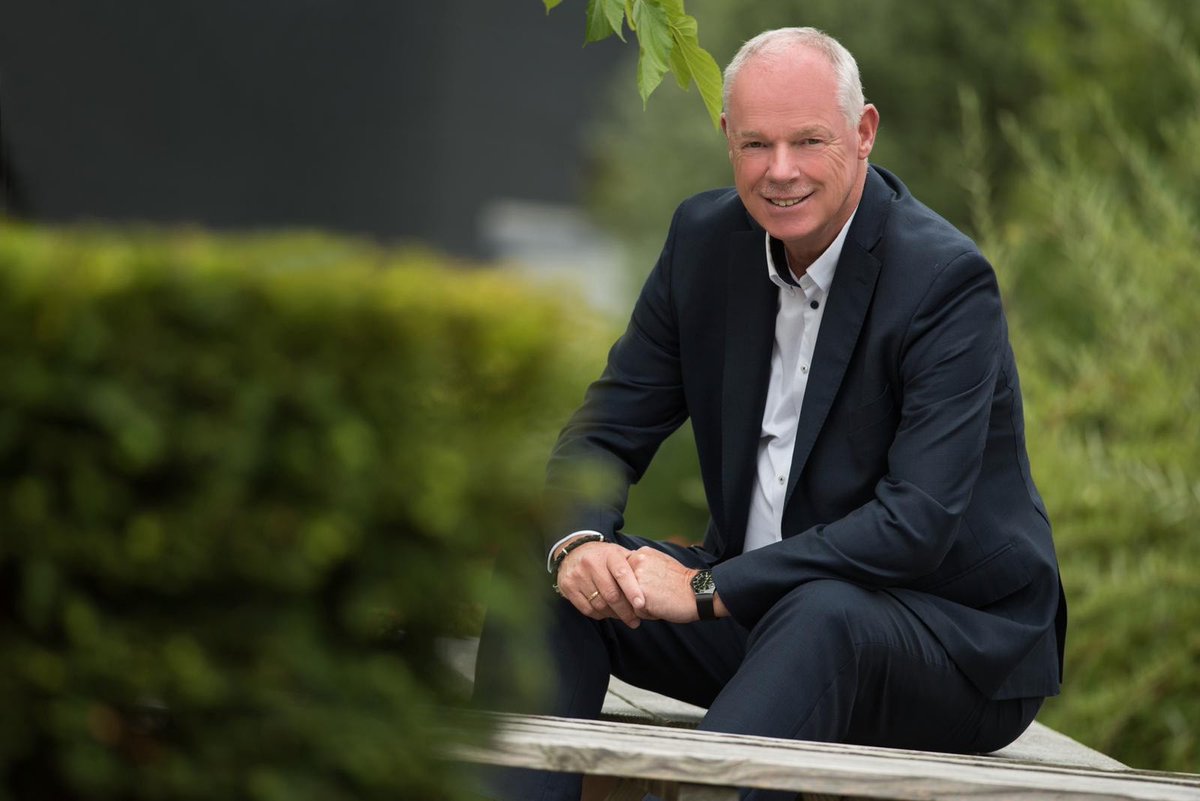Story 'Rob Schuur een rasbestuurder' door Hein Gerd Triemstra. 'Sport en sociale verbinding zijn altijd belangrijke thema's geweest in alle bestuurlijke rollen, die Rob Schuur heeft ingevuld'.
sportinstad.nl/artikel/voorzi…