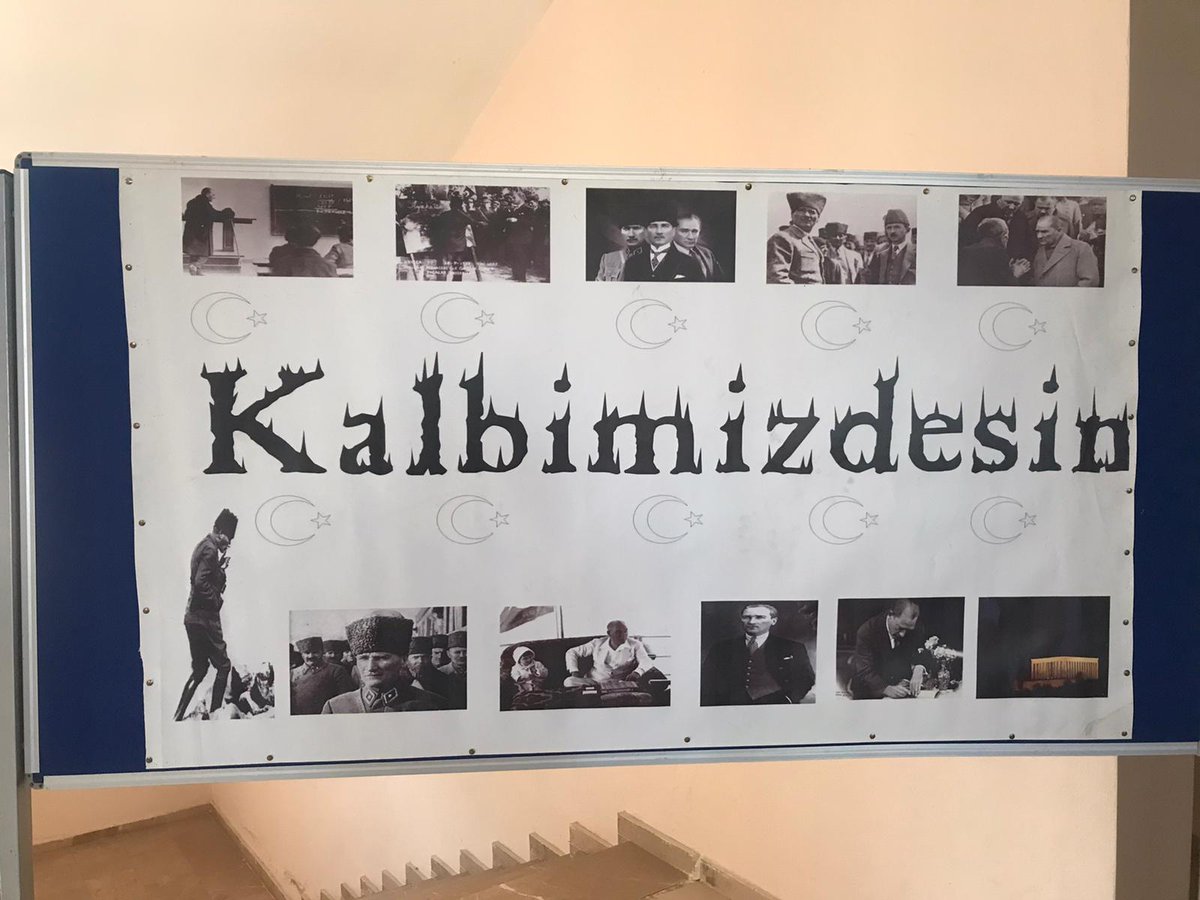Her insan ölür
Bazıları toprağa bazıları kalplere gömülür.<a href="/aydogann45/">A.</a> <a href="/kemalpasa_mem/">Kemalpaşa İlçe Millî Eğitim Müdürlüğü 🇹🇷</a> <a href="/arifsavac/">arifsavac</a> <a href="/IlkLar/">Sinancılar İlk/Ortaokulu</a> <a href="/GemikSenay/">Şenay Gemik</a> <a href="/imfuysal/">ismail uysal</a>