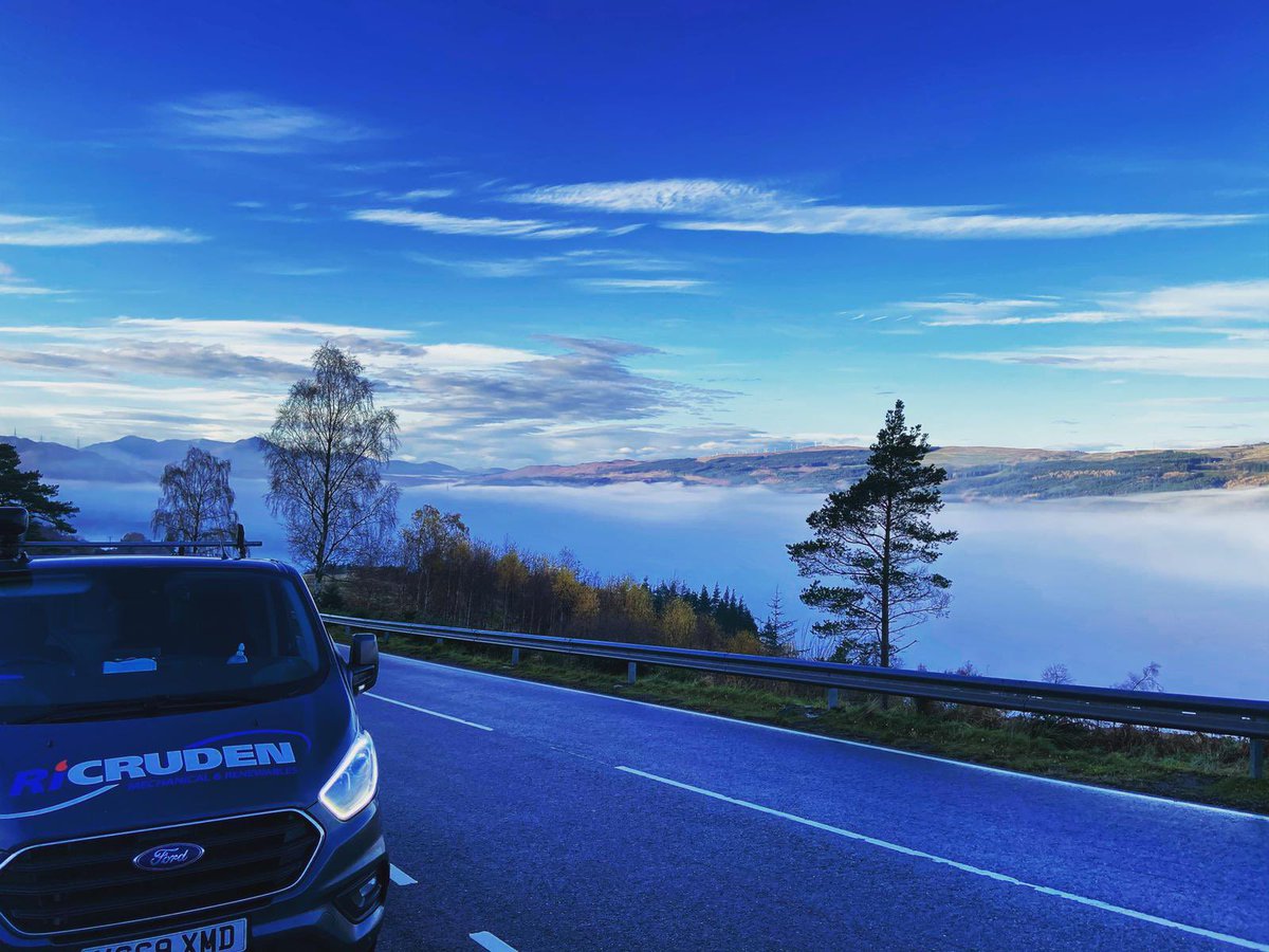 NorthHeatPumps's tweet photo. Above the mist this morning 👀👌🏻

#scotland #mist #visitscotland #scotlandphotography #clouds #lochviews #highlands #lochness #highlandsofscotland #heatingengineer #multitalented #heatingexperts https://t.co/4OHEUkY73J