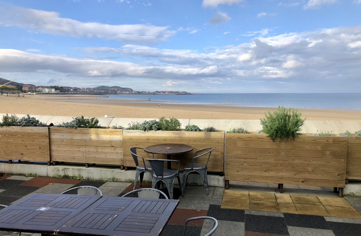 Brynwchef's tweet photo. We are open and ready see you all @BrynPorthEirias 👨‍🍳👍🏴󠁧󠁢󠁷󠁬󠁳󠁿🌊 https://t.co/43aagzIh7Q