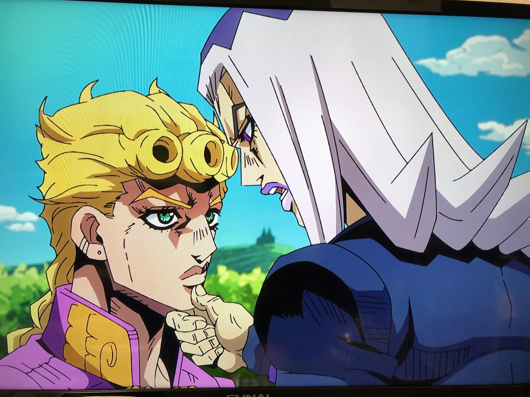 朝枯 ジョジョ5部アニメをまた見返してたのですが アバッキオがジョルノを顎クイしてたのに気付いてビックリしちゃった そこは胸ぐら掴むんじゃあないの T Co Kicdoqxmit Twitter