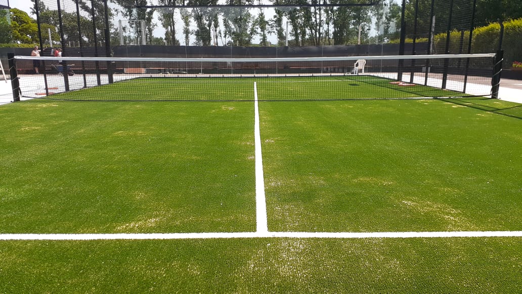 CAEUoficial's tweet photo. CANCHAS DE PADEL PATO ESTRUCH 🙌💥

Presentamos las nuevas canchas de pádel que llevan el nombre de Pato Estruch, y que se encuentran ubicadas en nuestro campo de deportes 21 de Septiembre. https://t.co/SQ79mhDEX4