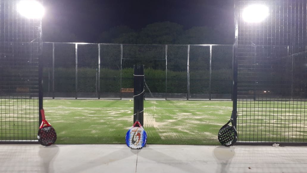 CAEUoficial's tweet photo. CANCHAS DE PADEL PATO ESTRUCH 🙌💥

Presentamos las nuevas canchas de pádel que llevan el nombre de Pato Estruch, y que se encuentran ubicadas en nuestro campo de deportes 21 de Septiembre. https://t.co/SQ79mhDEX4