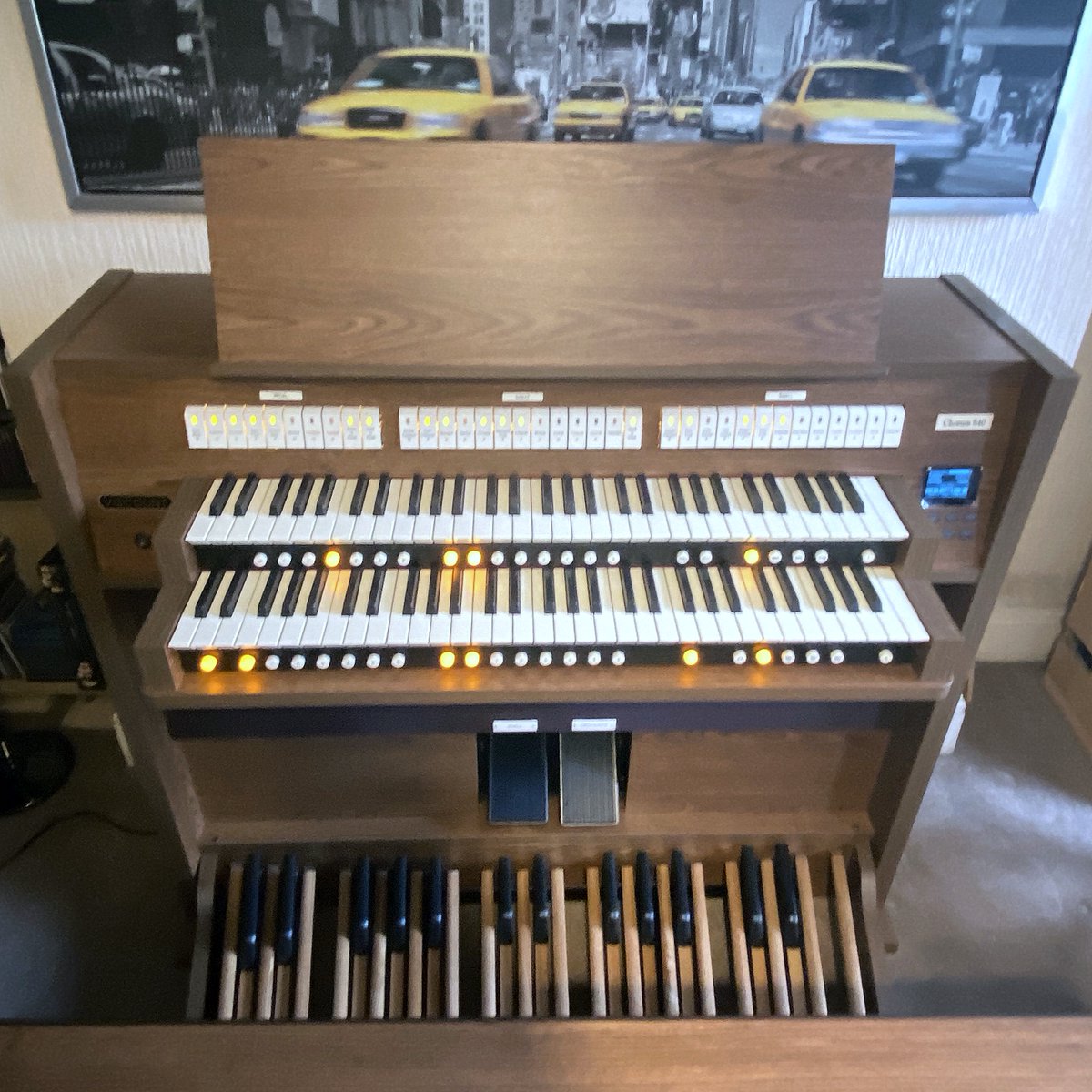 ViscountWales's tweet photo. 🎶We were pleased to achieve one last pre lockdown delivery of a Chorum 40S for this delighted customer using our affordable home practice solution. This exclusive scheme can place this instrument in your home for as little as £154.00 pm. Info at https://t.co/O319dASJOn #Chorum https://t.co/A78JgoNqxX