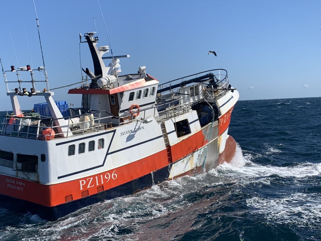 NewlynFishing's tweet image. Now returning to #WesternApproaches FishingGrounds is Skipper @tristantrenerry &amp;amp;Crew of ‘SilverDawn’ after making a landing 90box’s of @MSCintheUK #CornishHAKE &amp;amp; #FreshCornish Haddock for TuesAm #NewlynMkt Auction! #SupportUKFishermen #FishToYourDoor @DirectFish @NFF_fishmongers