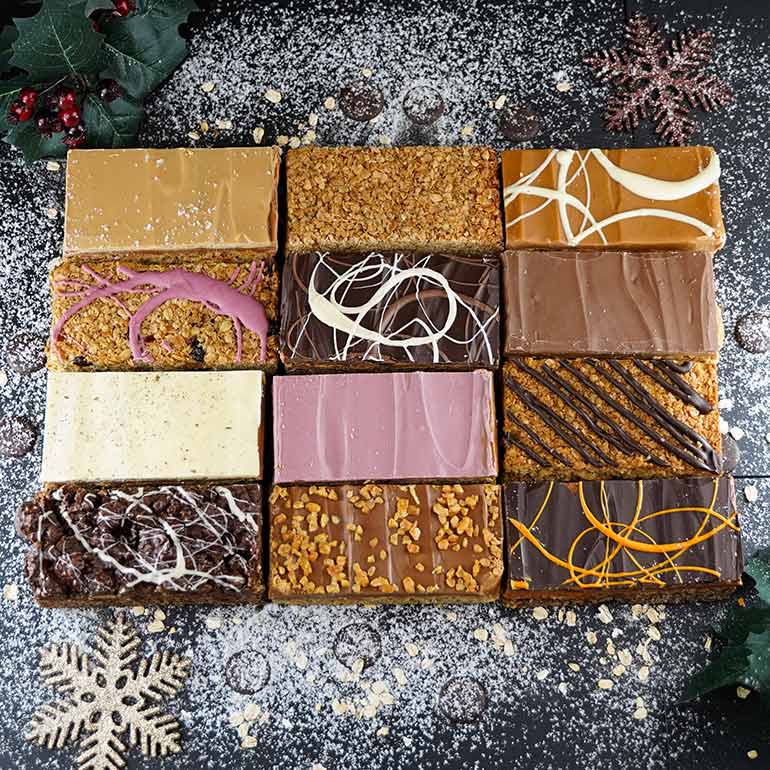 BBCGoodFoodShow's tweet photo. Beat the Monday blues and treat yourself to one (or more) of @flapjackery 's incredible gluten free delights! From Caramel Late to Banoffee Pie or Blackforest, their huge selection of delicious flavours will have you spoilt for choice!
#BBCGFS #Mondayblues #Flapjacks #sweet https://t.co/JDXb5iSp1o