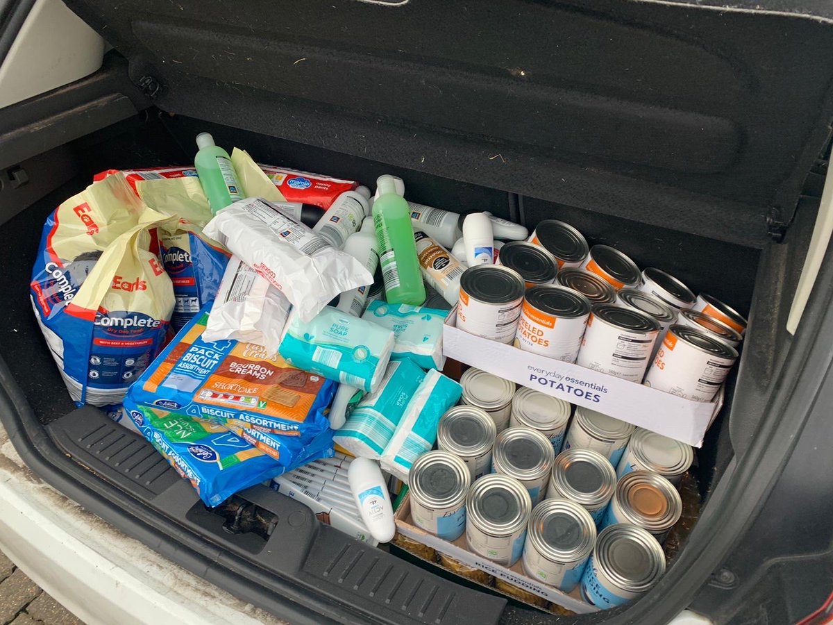 MacRailSystems's tweet photo. Last week our team noticed that Weston-super-Mare food bank was low on donations. So, they went on a drive to gather contributions. Right away it was a huge success and we couldn't be more proud of them!
Well done!
#MacRail #MoreThanSiteAccess #FoodBank #WestonFoodBank https://t.co/jNkeTC0iFX