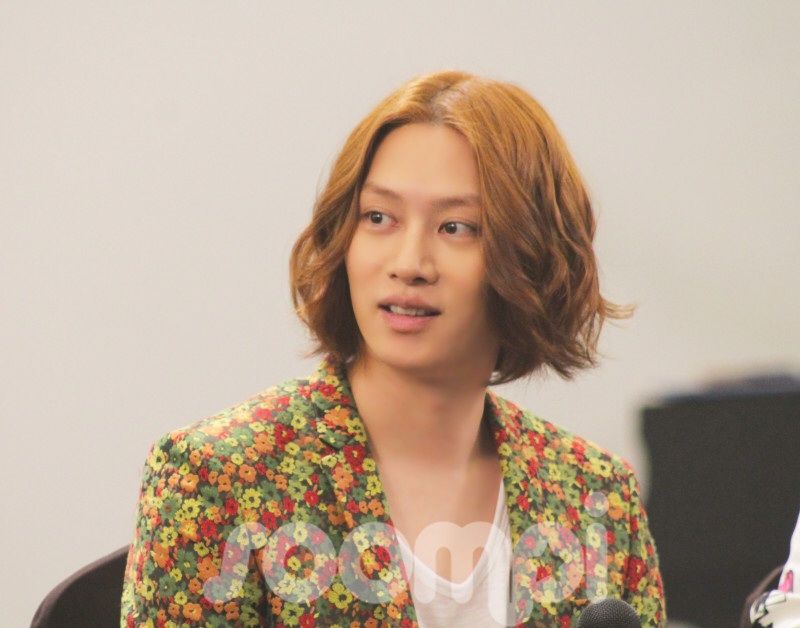 example five - suju heechul had long hair many times and somehow he always looks good. questionable, maybe - but heechul proved that he can pull off absolutely anything. nothing but respect for this legend.