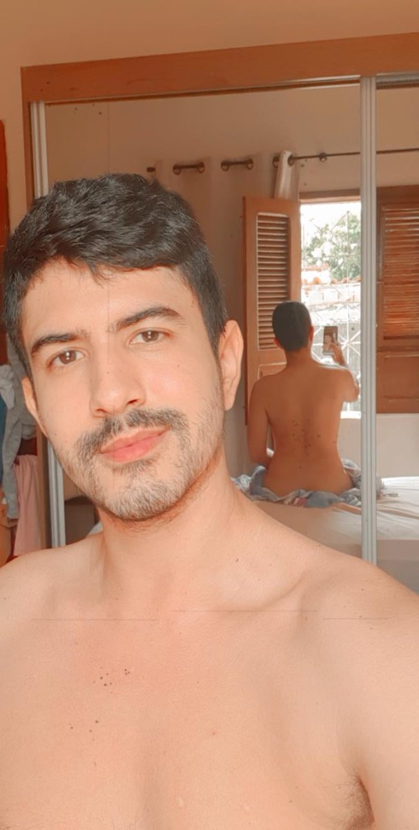 drezudo's tweet photo. uma boa semaninha a todes 🍉 https://t.co/d7lA5iGPcg