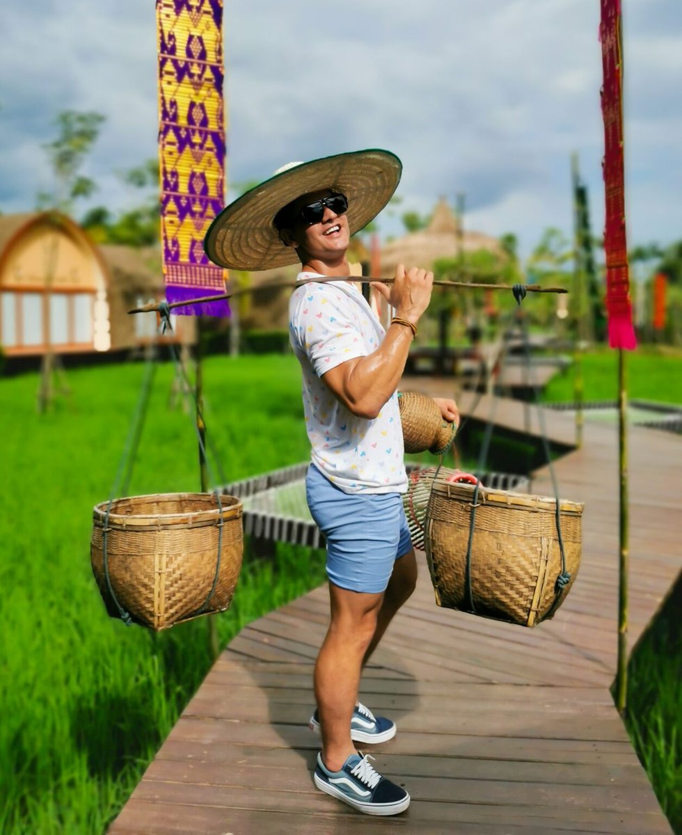 nomadicnava's tweet photo. And as if the scenery were photo worthy enough, they even provide interesting cultural props like these baskets and traps for fishing!

https://t.co/9RitVtIzXT https://t.co/mSZkQWEjRf