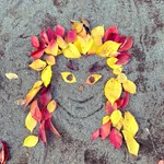 秋ならではの芸術作品!？落ち葉で作った煉獄さんがかわいい!