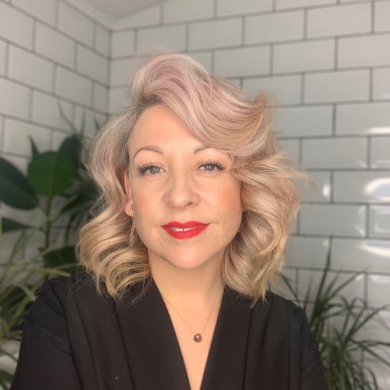 Instagram bootcamp with #premiummember Vivienne Johns is back, read more here... 
"The Instagram Bootcamp is back" hairclublive.com/the-instagram-…
