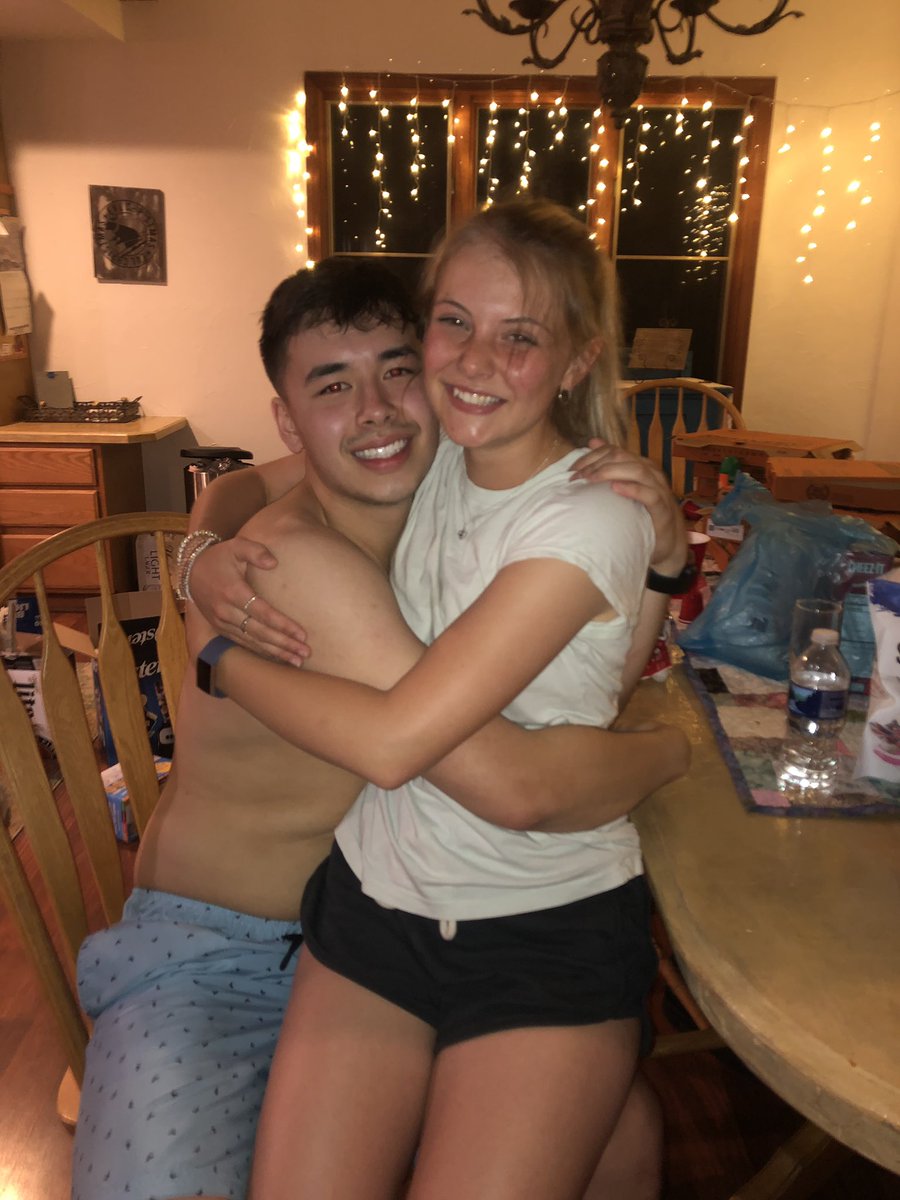 WillowReddish's tweet photo. Happy birthday to my best friend!! One of the most amazing people I know!! I love you so so much and I always will! #21 #yarty #lit https://t.co/hUg4p172H4