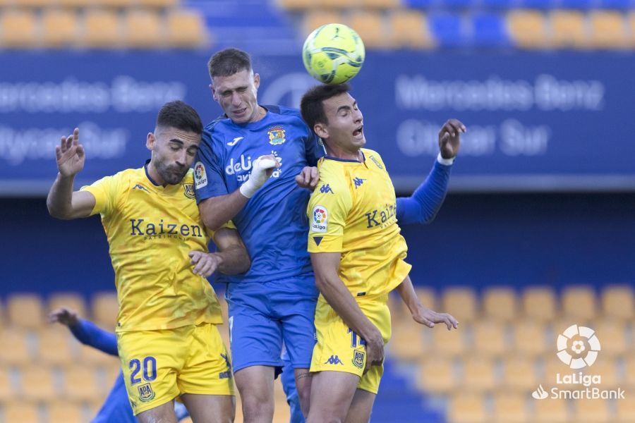 DEPORTES/ Gran fin de semana para el fútbol sala y el waterpolo en #Alcorcón. Te lo contamos 👇👩‍💻👨‍💻🤳 #deportes #fútbol #waterpolo #fútbolsala

bit.ly/3eN4PJ1  ⚽️🤽‍♀️🤽💛