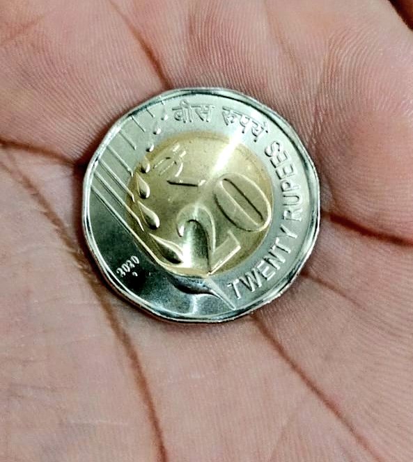 ravishingpeddy's tweet photo. people busy criticizing Government.
-le Government.
*NewCoins 
#ChewenchiRupees
Show the pic of new 20rupees coin.
#Theres100rupeecointoo
#20rupeesin2020 (Trend This)
#new20in2020 
#new100in2020
#IndvAus #KatrinaKaif #DeepikaPadukone #TNatarajan #11thHour #AkshayKumar https://t.co/VqLUwL1V0v