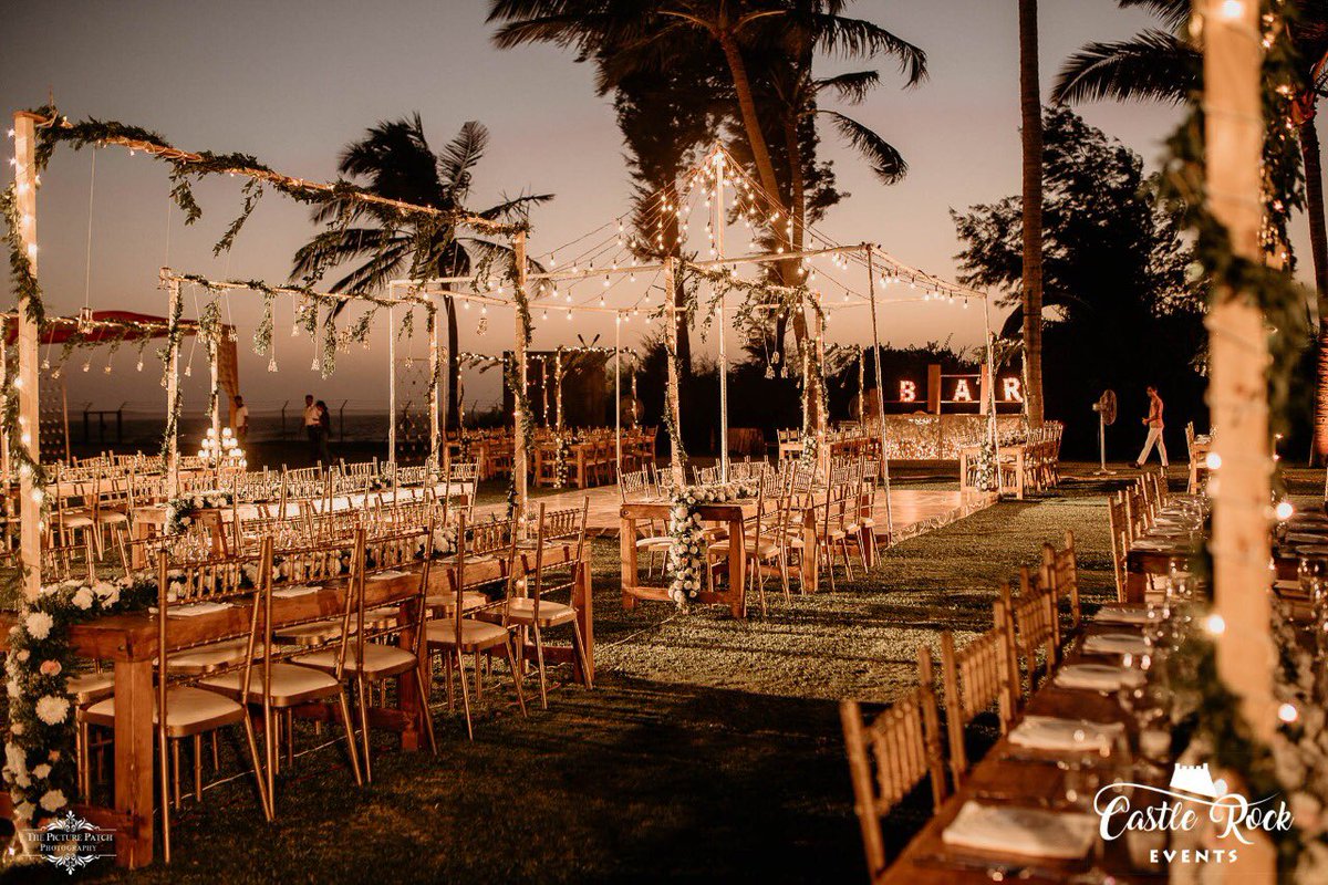 WeddingsAtTaj's tweet photo. Hand in hand towards eternity. Magical moments from intimate wedding celebrations at the @Tajexoticagoa .
Picture courtesy: @castlerockevents
#TimelessMarriages #TimelessMoments #TimelessWeddingsAtTheTaj @tajhotels #Weddings #IntimateWeddings #WeddingGoals #tajexoticagoa https://t.co/1Bt1VETYPm