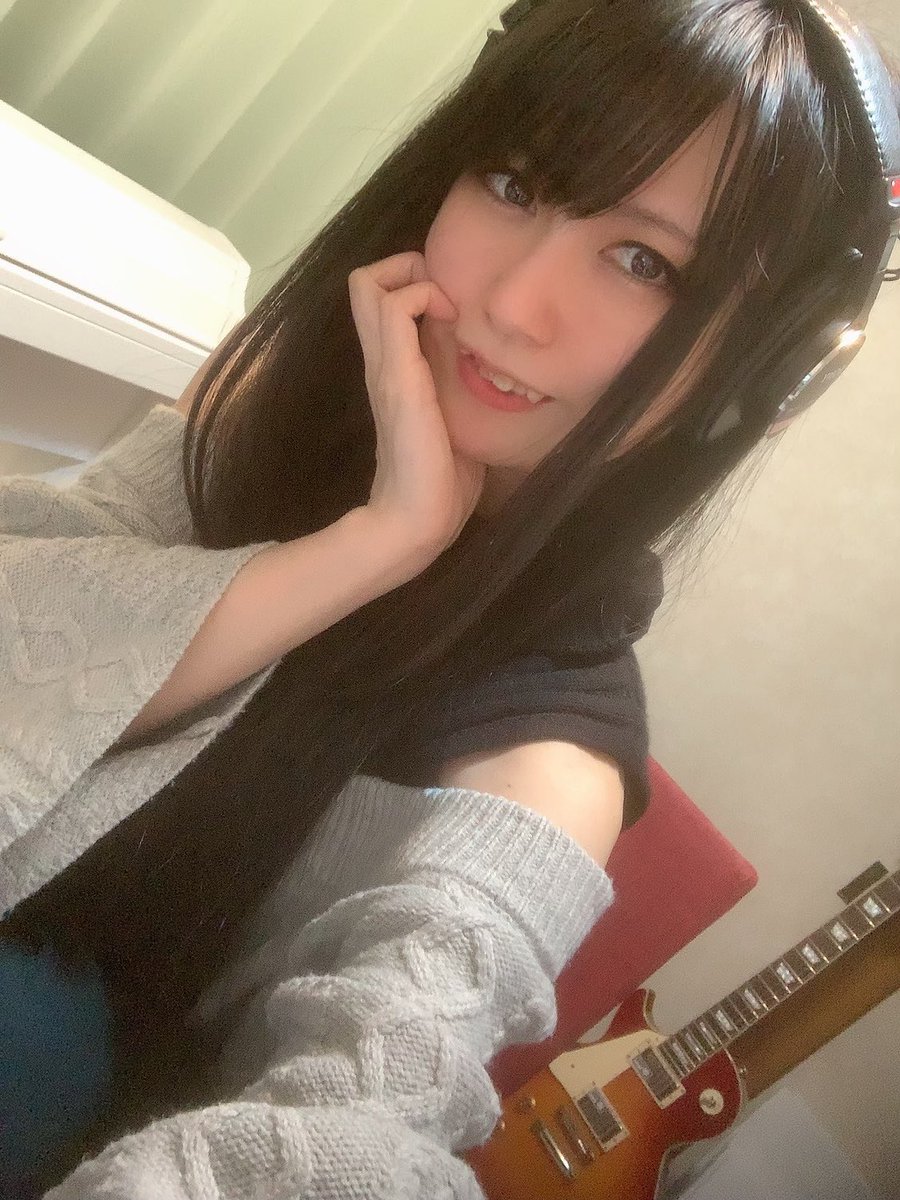 黒澤まどか 弟の姉 今週の配信もありがとございました 忙しいままですが健康的にポジティブになれてきたので ギターの練習や新曲制作などがんばります 黒澤まどか 弟の姉 今週の配信もありがとございました 忙しいままですが健康的にポジティブになれてきたので ギターの練習や新曲制作などがんばります