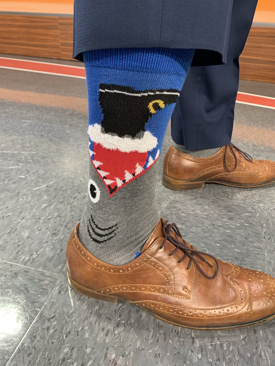 TrooperSteve_'s tweet photo. 🦈Christmas is canceled this year folks🎅🏼
.
.
#sockhumor #sockgame #2020 https://t.co/pczOQ9VqpG