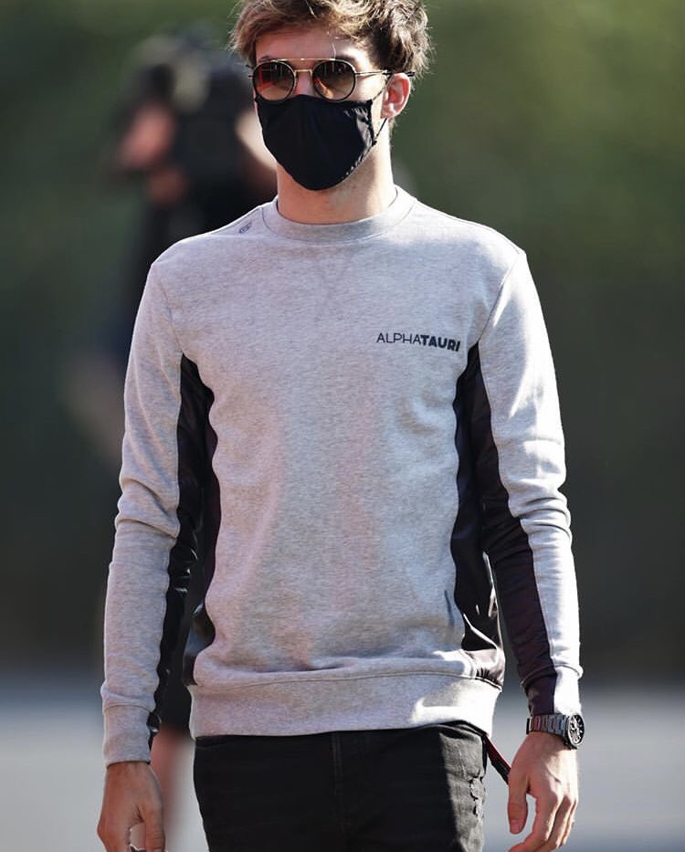 Imola 2020look at the way he carries it. I mean. it could look normal and basic on others but on him it just