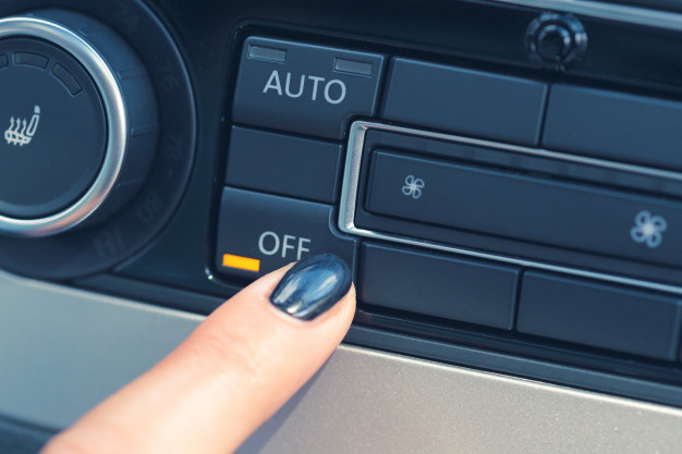 Climatización del automóvil👇

🚗Realizamos la instalación, reparación y mantenimiento de la climatización 

🚗Contamos con los mejores medios para realizar nuestros servicios de forma rápida

🚗Con nosotros tendrás una atención personalizada

Necesitas información...😊😉