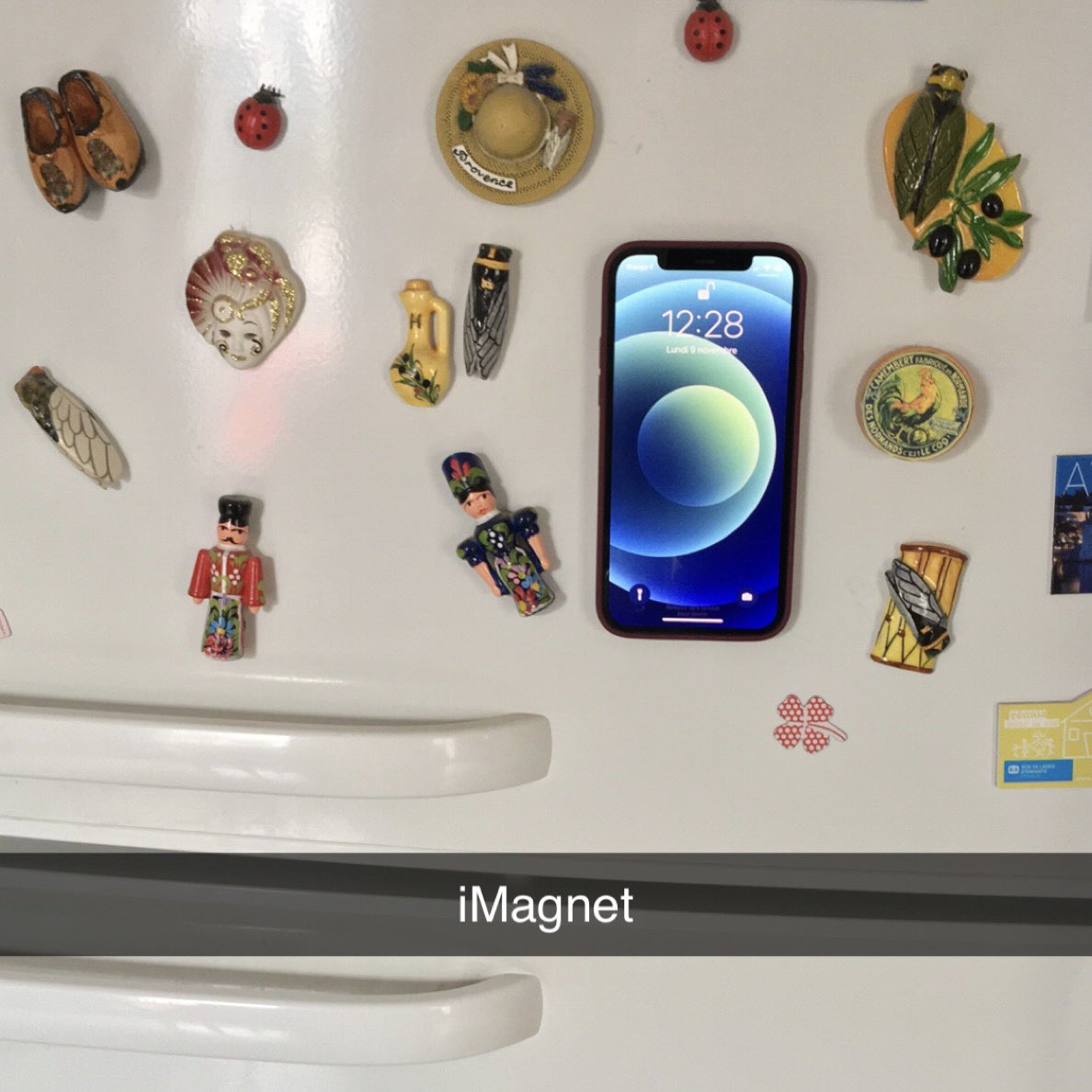 RolleyNDG's tweet photo. ⚠️⚠️LEAK APPLE⚠️⚠️ 

Des extraits de la conférence (initialement prevue demain) ont fuité. 

#AppleEvent #MagSafe @tim_cook #Apple https://t.co/gZT8xCbQGb