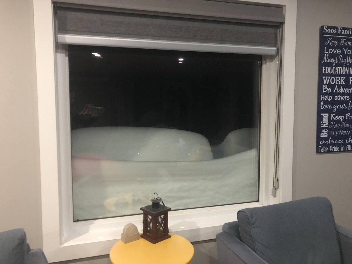 erin_soos's tweet photo. @thesoosman’s stock just went up. Waaaaaaaay way up. Glad I married a guy who likes clearing snow. ❄️ ⛄️ #swiftcurrent #yyn https://t.co/q5uMLJH7vI