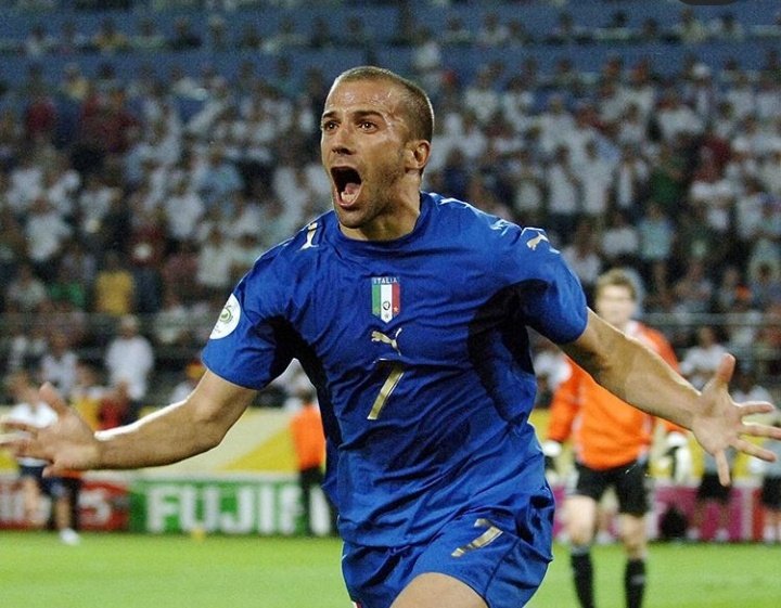 Happy birthday Alessandro Del Piero        
