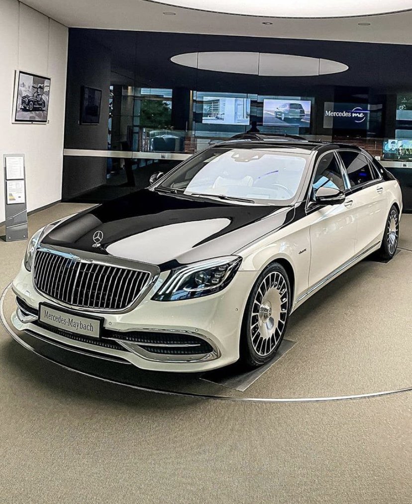 FinestToys's tweet photo. Dear Santa Claus 🎅.

All I want for Christmas is the 
Mercedes Maybach S560

Thanks. https://t.co/AO5bBGjrG8