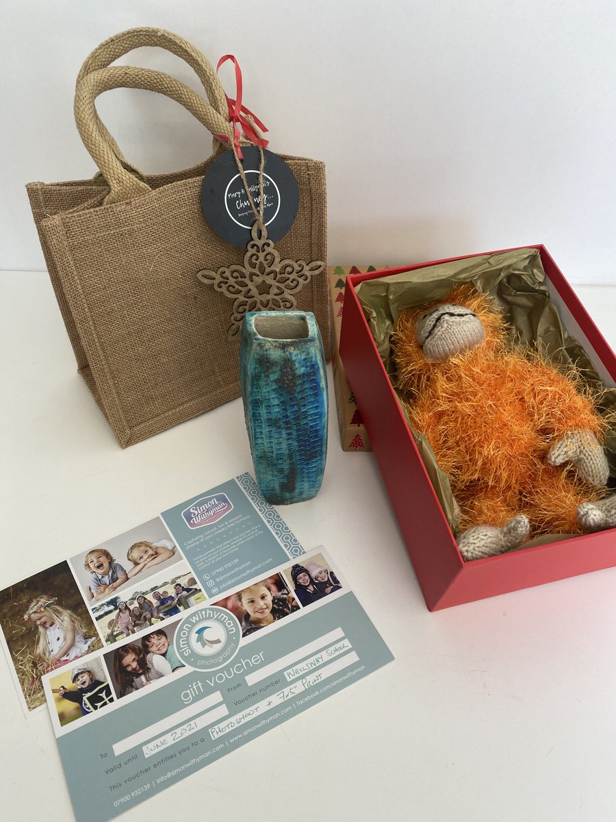 Last change to purchase your £2 for our e-raffle. Fabulous prizes to be won. Entry closes around 3.30pm today. Follow the links on our website wellswaypta.co.uk Good Luck!