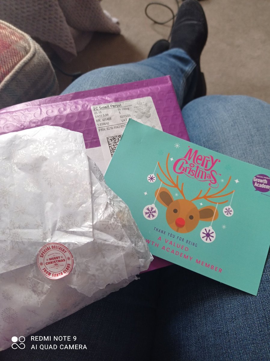 jencon65's tweet photo. Brilliant #christmascampaign @ZCSocialMedia and received an beautiful gift too. Thank you https://t.co/9x17lpE7DE
