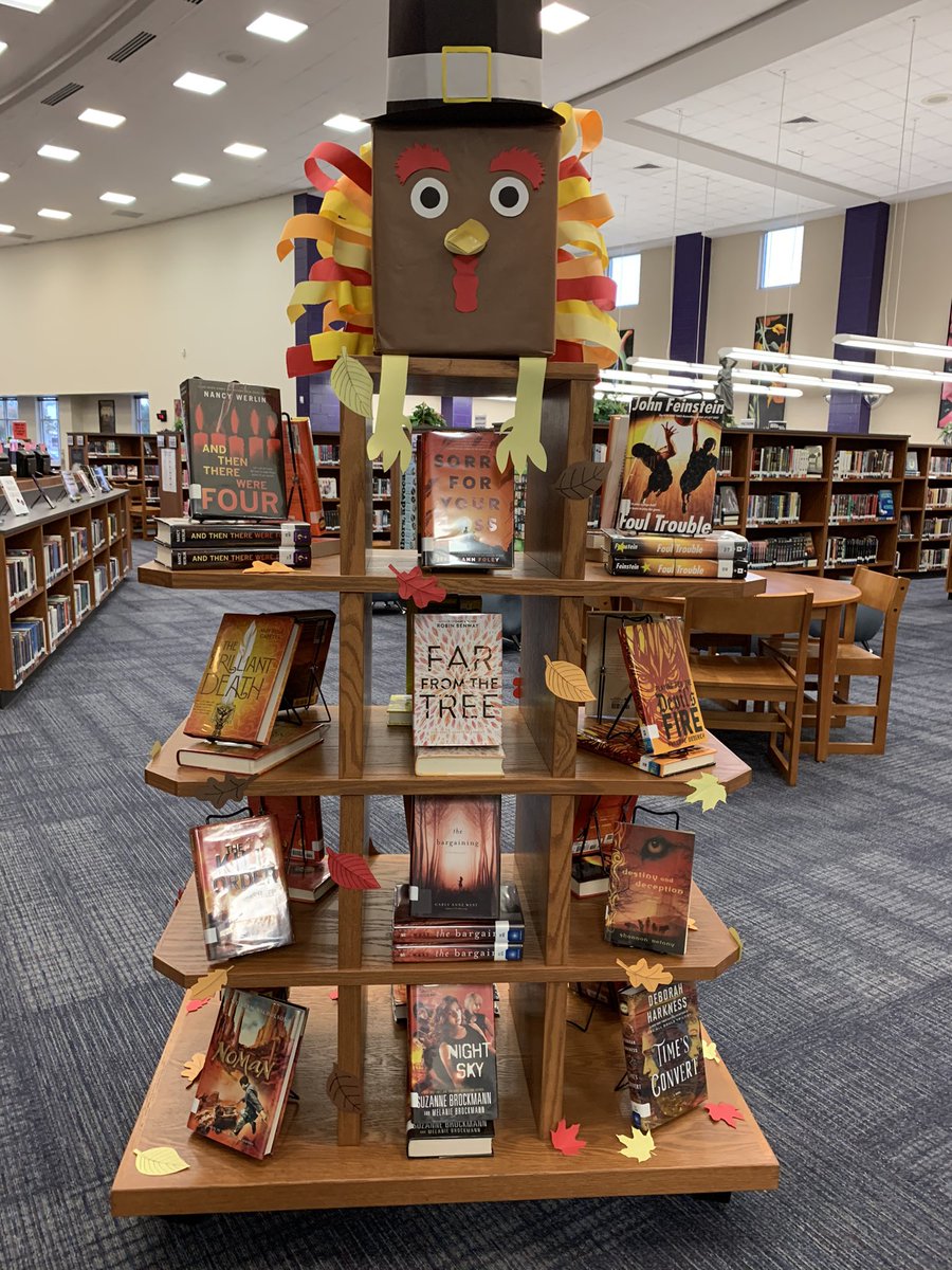 I’ve been missing fall since moving to Texas. My way of at least getting the colors is with a fall colored display. #katylibraries